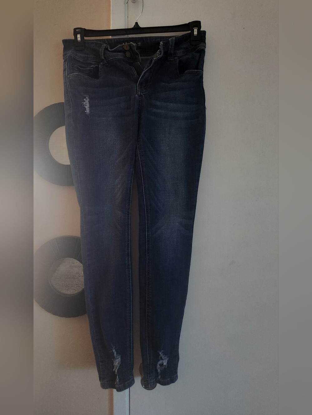 Indigo Rein Women's Dark Indigo Skinny Jeans